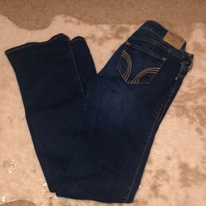 HOLLISTER BOOT CUT JEANS